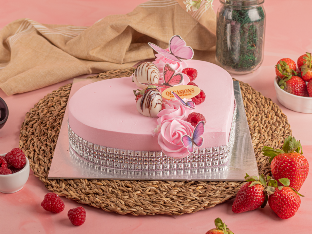 SWEETHEART Choco Strawberry Cake