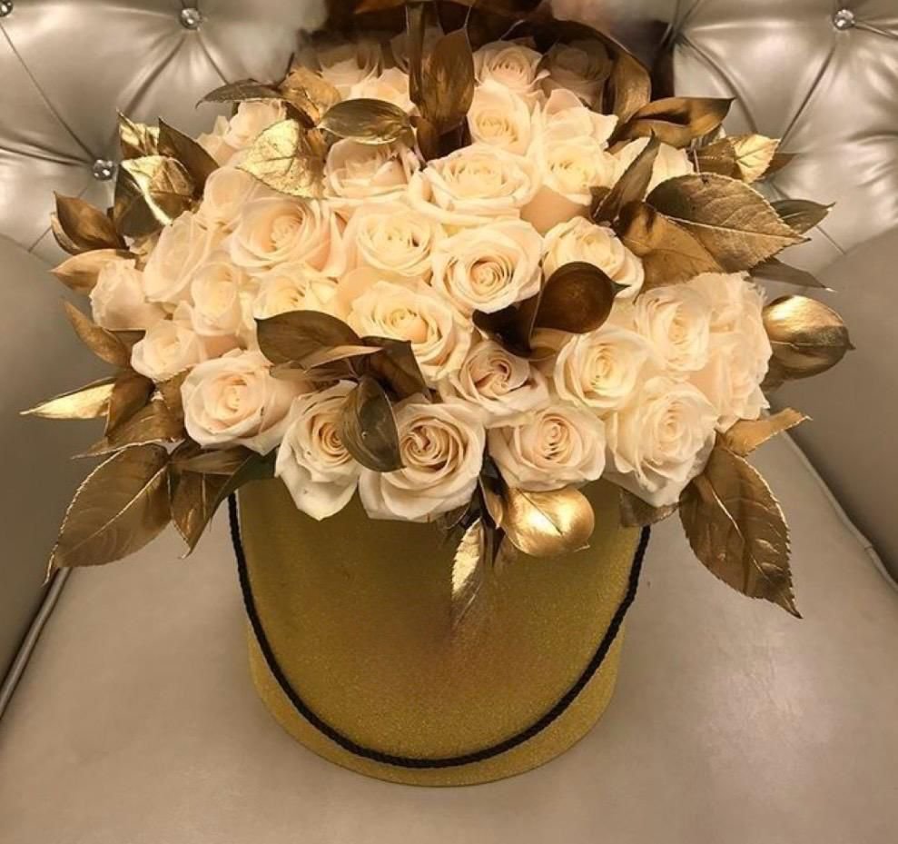 Gold box with white rose and gold leaves